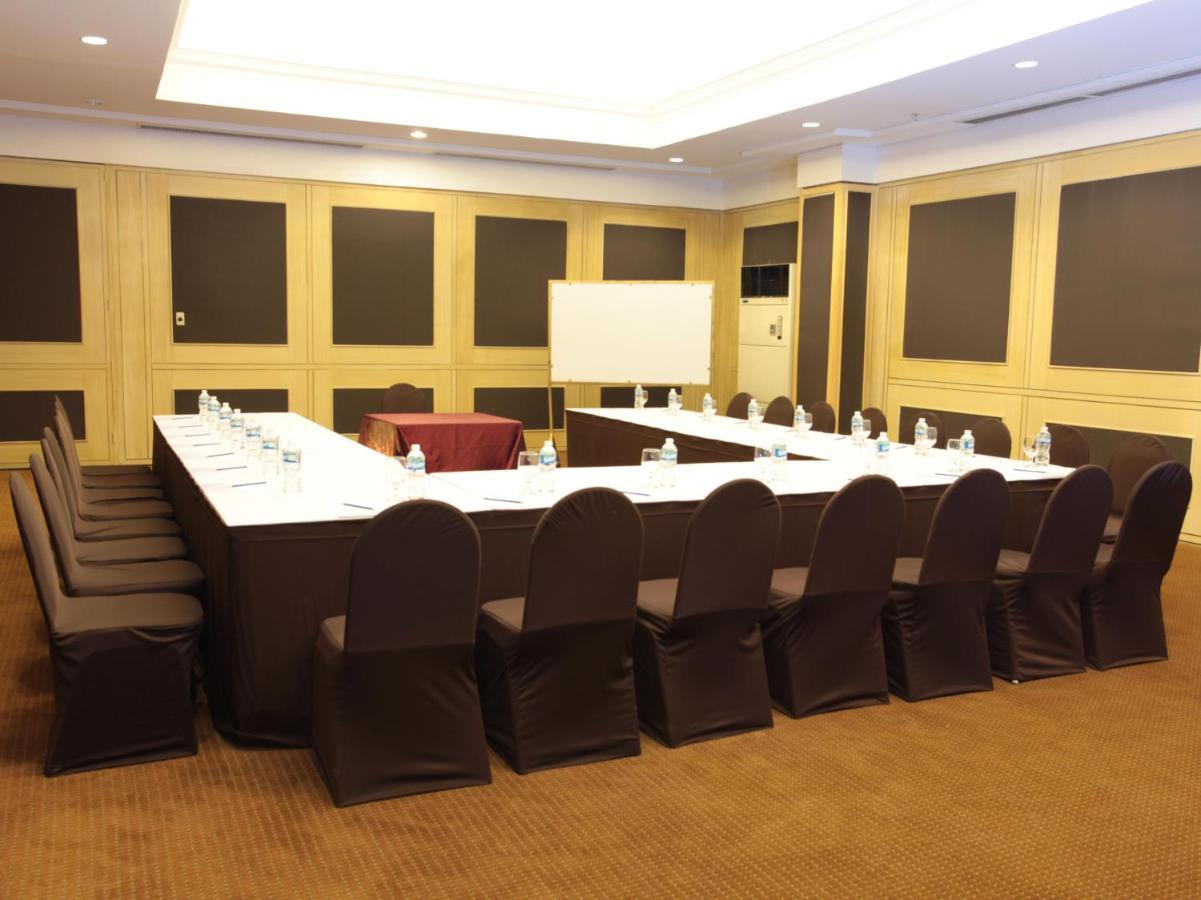 Summit Circle Cebu - Quarantine Hotel Kültér fotó
