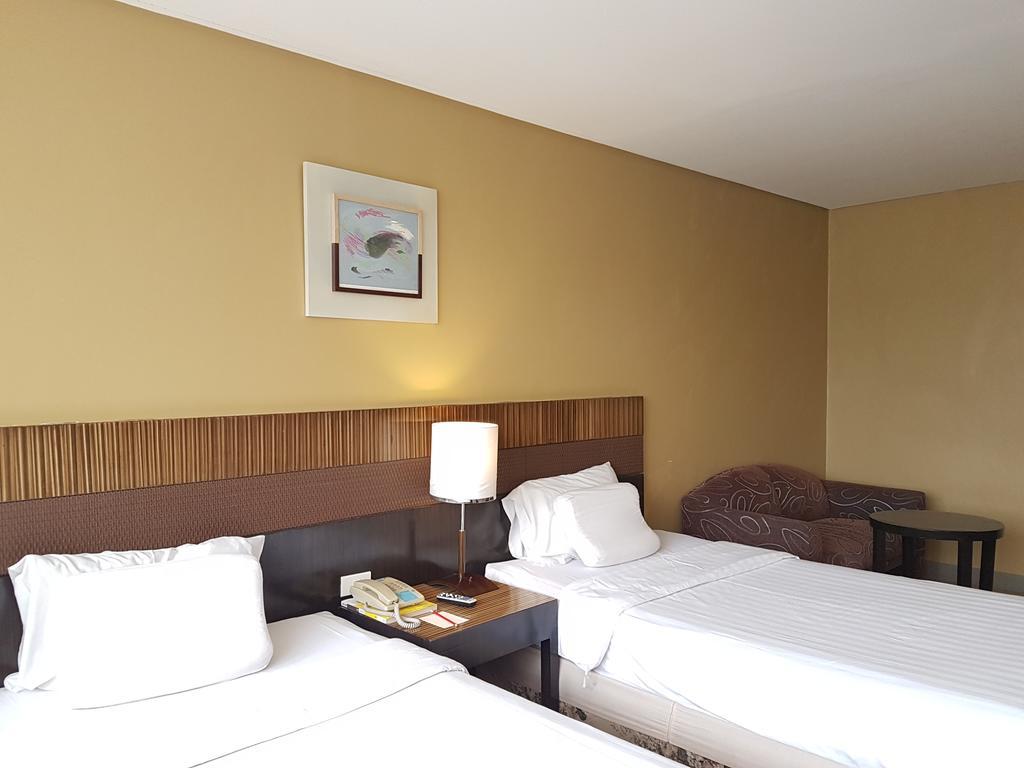Summit Circle Cebu - Quarantine Hotel Kültér fotó