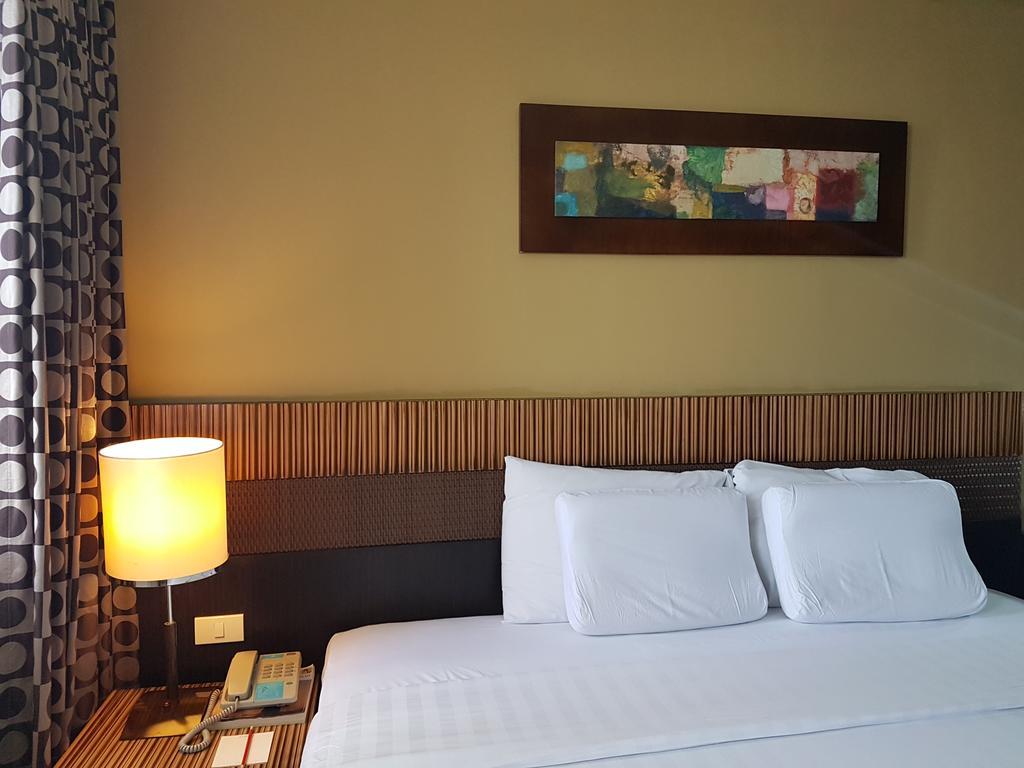 Summit Circle Cebu - Quarantine Hotel Kültér fotó