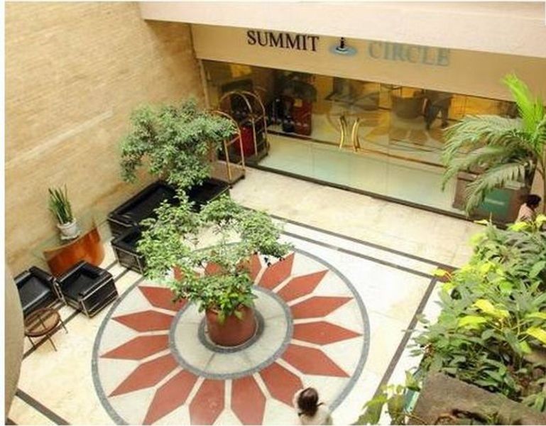 Summit Circle Cebu - Quarantine Hotel Kültér fotó